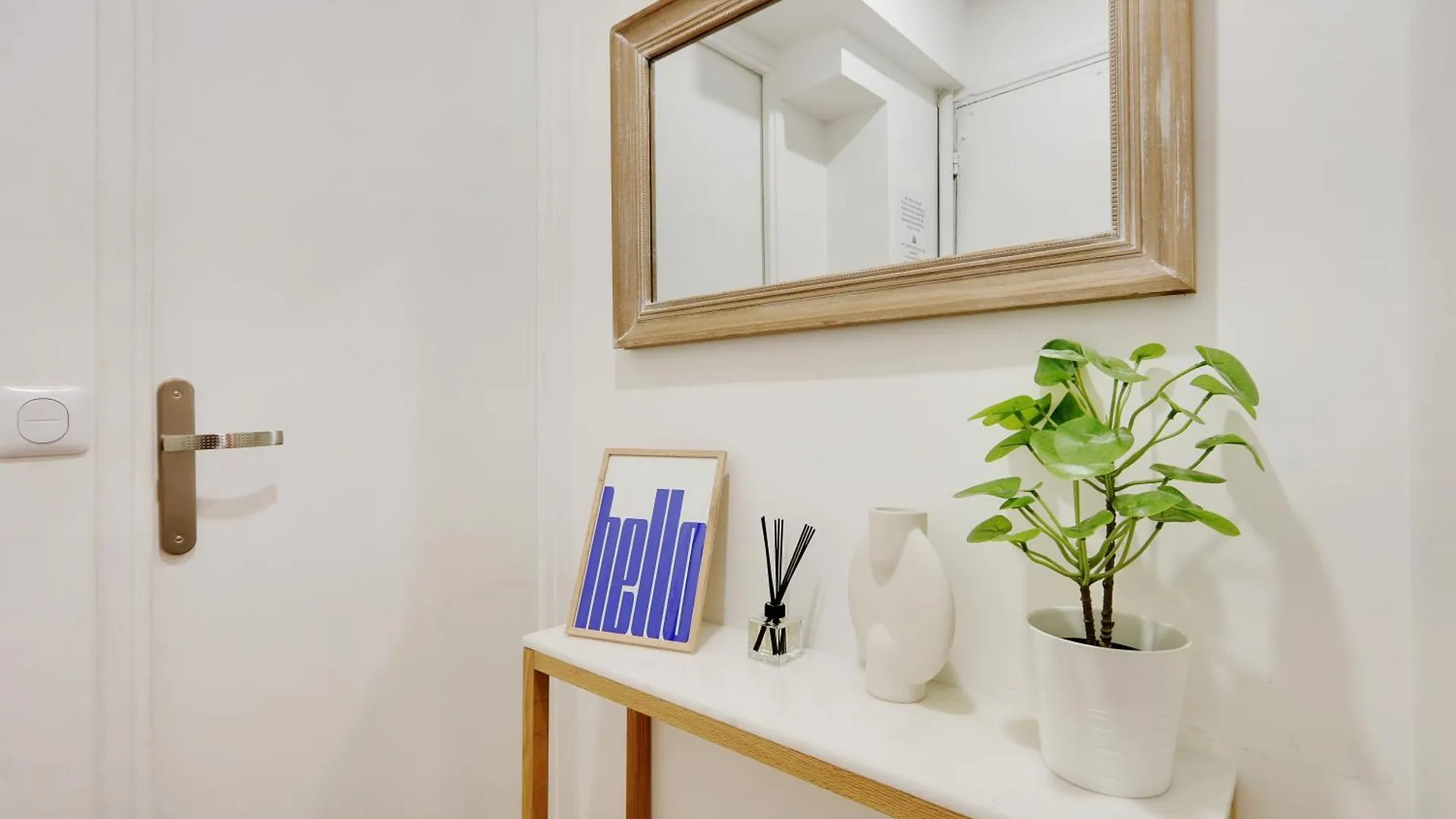 Apartment Charming Flat - Pere Lachaise Paris