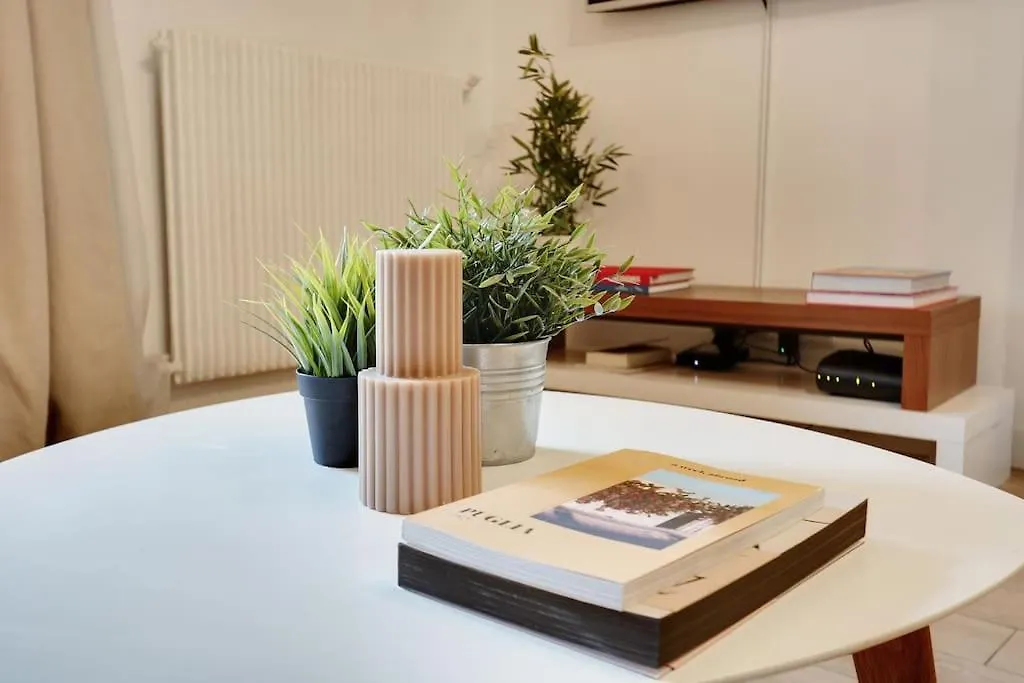 Charming Flat - Pere Lachaise Апартаменты Париж
